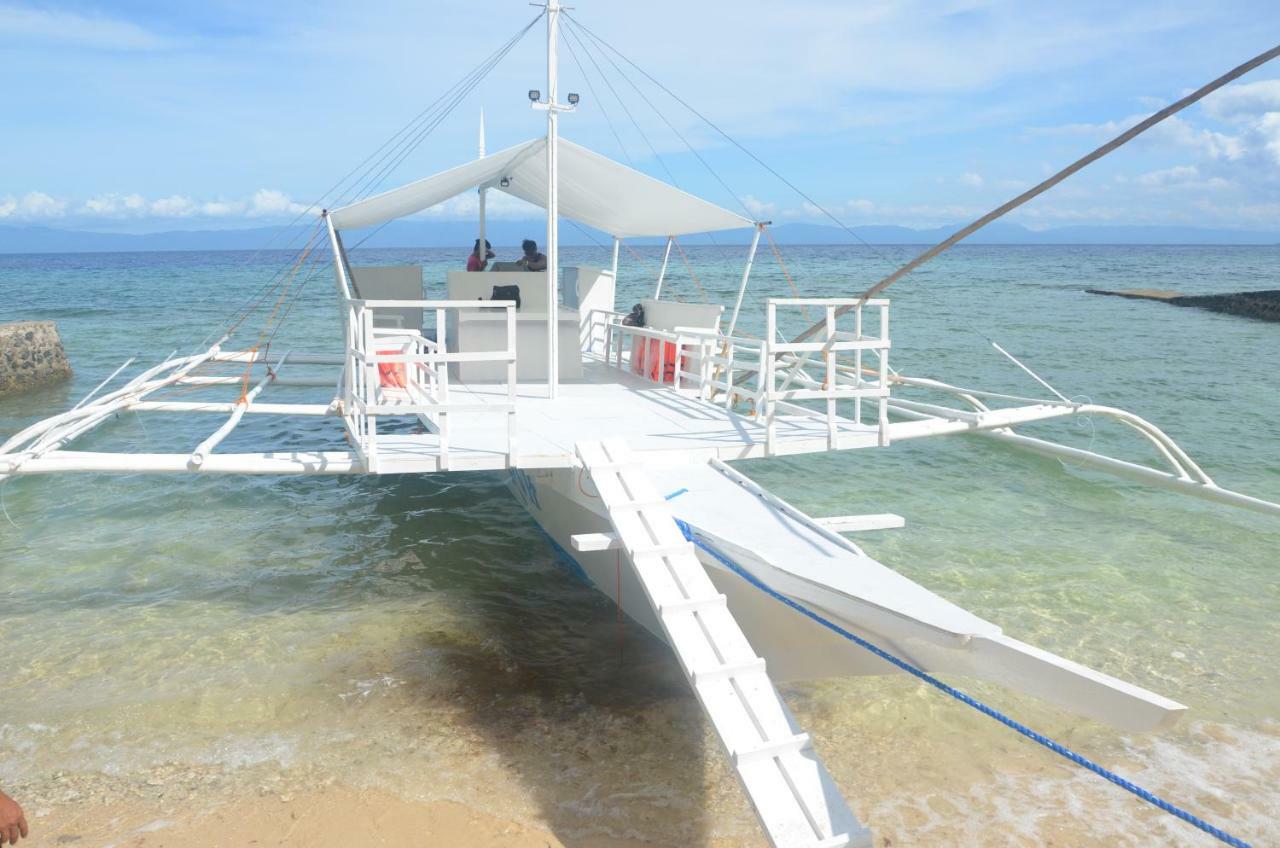 Robinland Vacation Home Badian Bagian luar foto